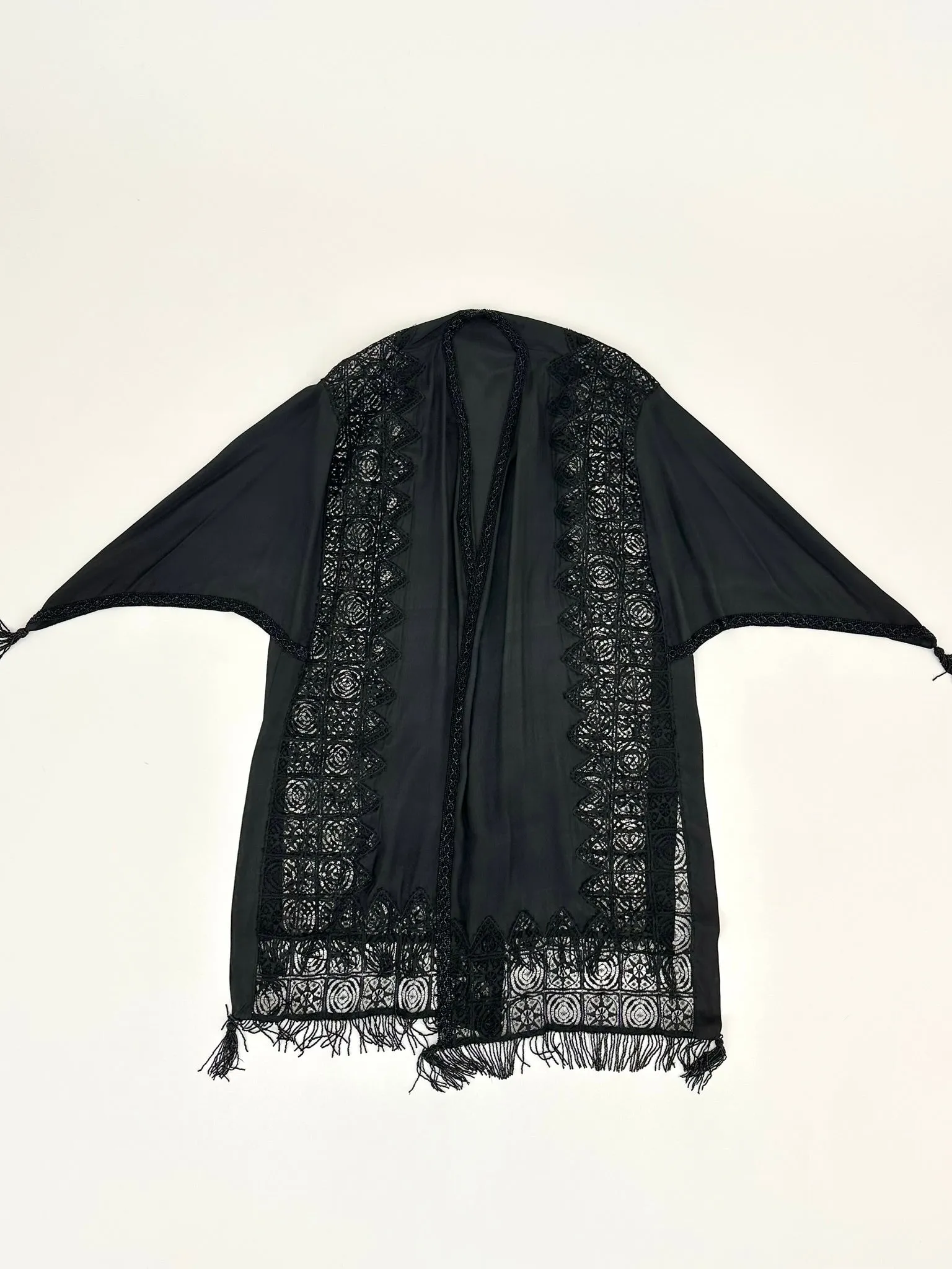 20s Beaded Lace Shawl*