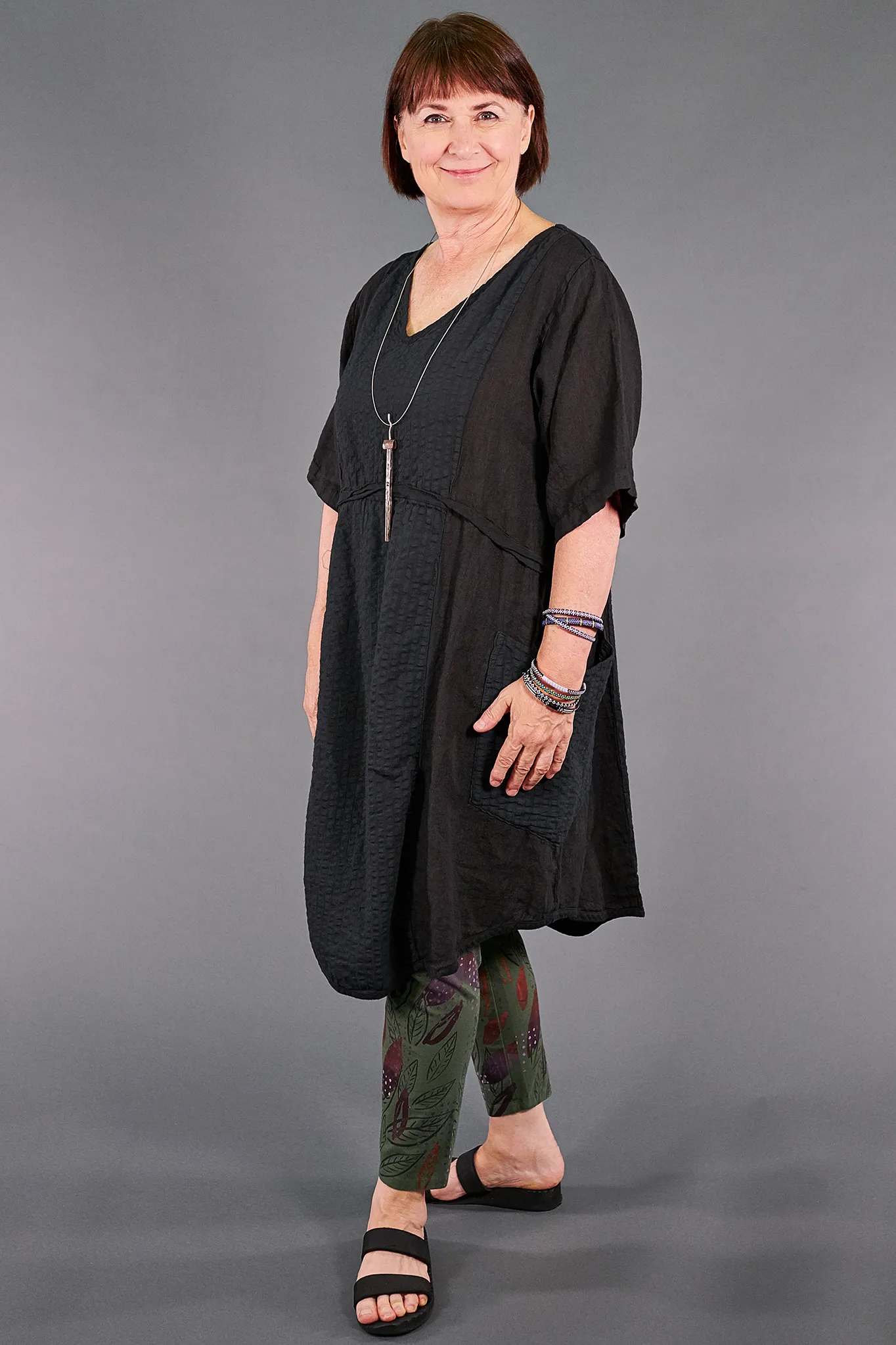 2240 Heart and Soul Tunic Black-U