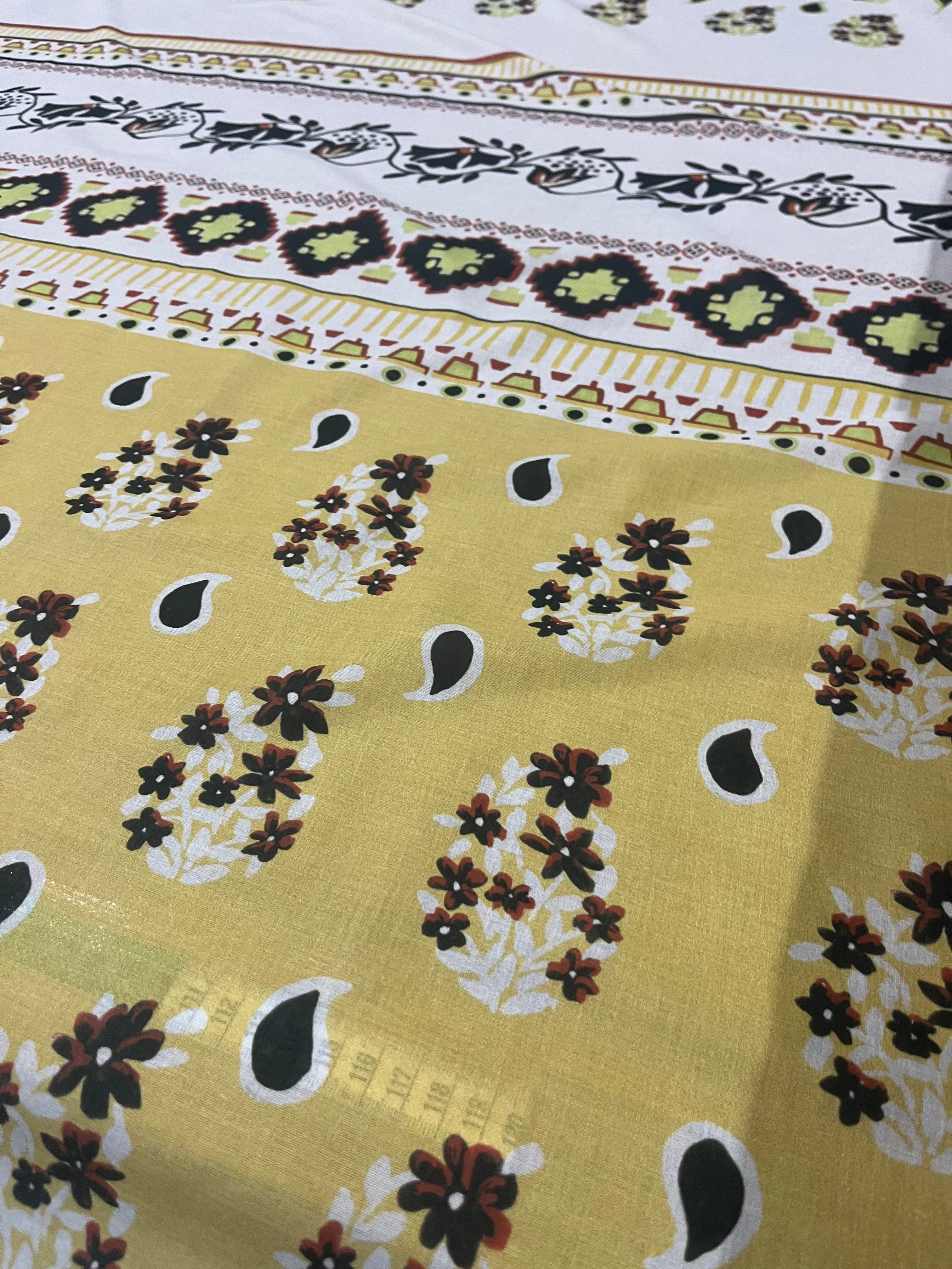 A01 mattia cotton voile "yellow cashemere fun"
