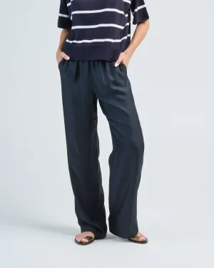alera pants