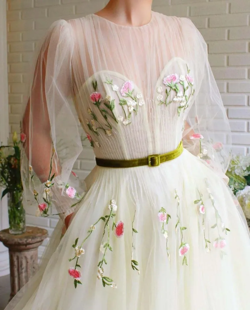 Anneprom A-Line Bateau Illusion Long Sleeves Tulle Prom Dress With Embroidery APP0293