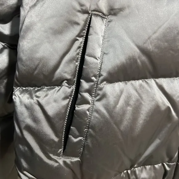 ATHLETA Silver Puffer Jacket Metallic Goose Down Zip size M