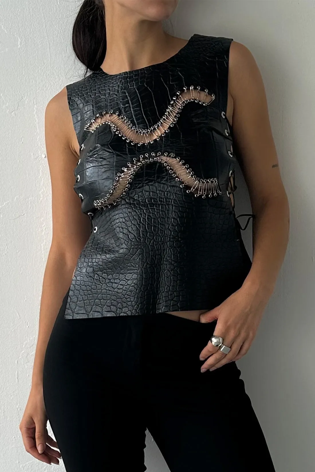 Black Reptile Effect Breastplate