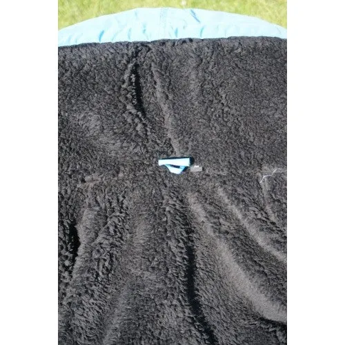 Black Sheep Surf Co Waterproof Changing Robe - Junior Red-Black-Green-Blue-Grey