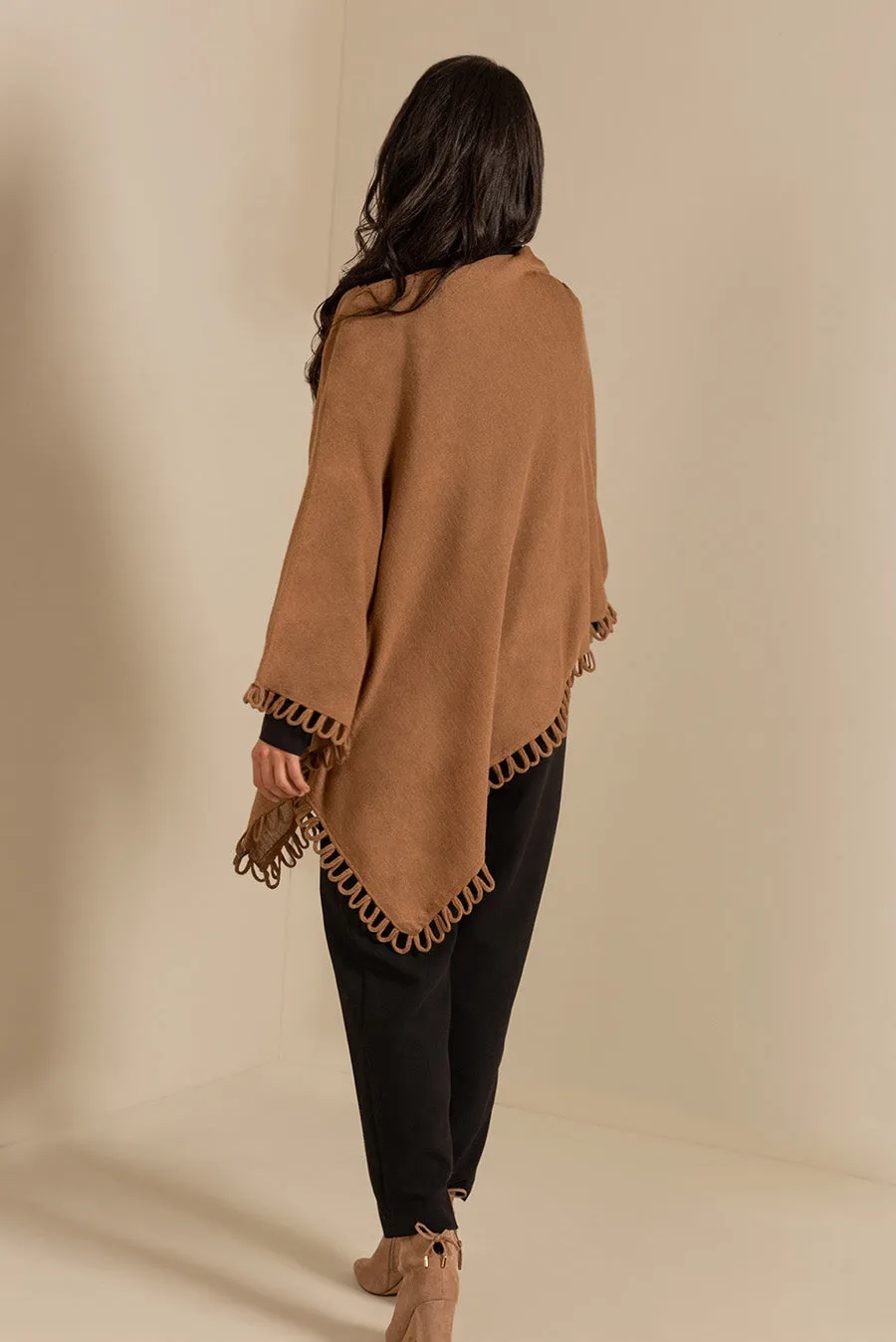 Bruma Poncho Alpaca 16 Color Camel