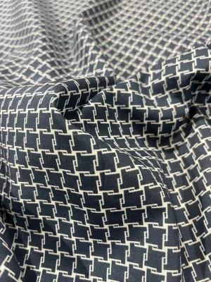 C02 cotton voile "chess"