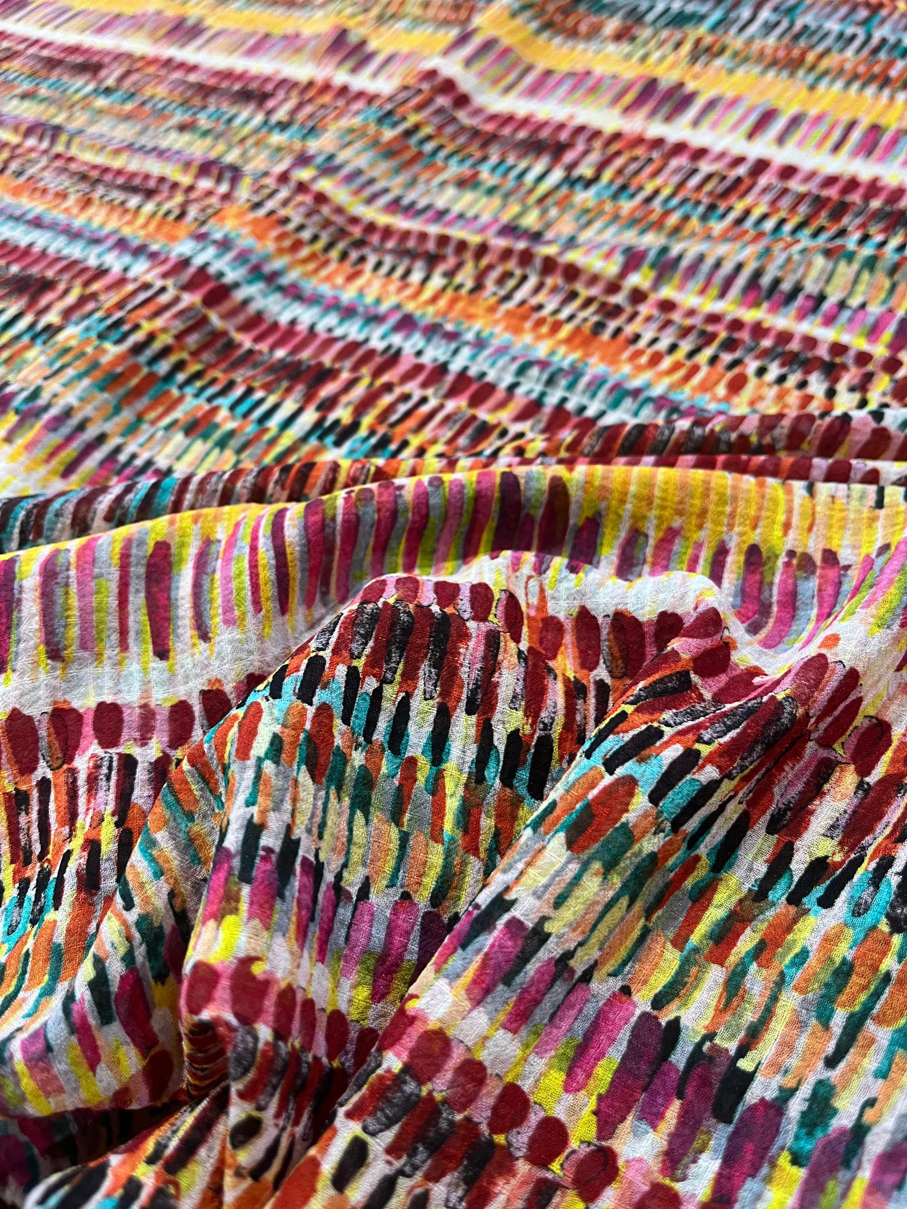 C02 ISABELLE 002 Seersucker ethnical stripes print