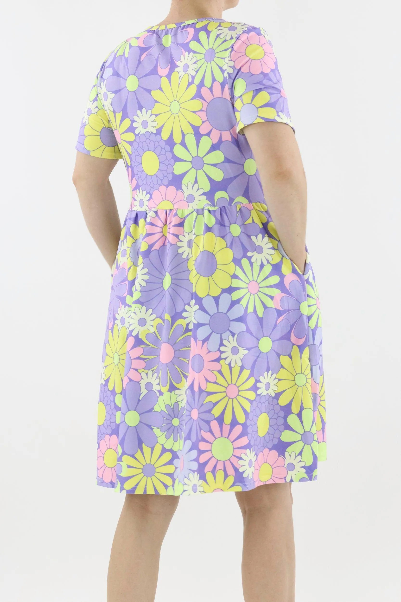 Candy Flower - Short Sleeve Skater Dress - Knee Length - Side Pockets
