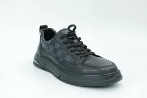 Casual sneakers