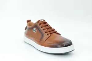 Casual sneakers