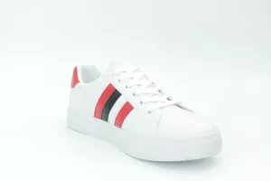 Casual sneakers