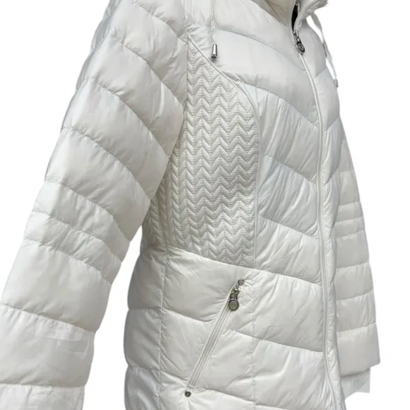 Curations Caravan White Quilted Packable Down Winter Coat - Size M