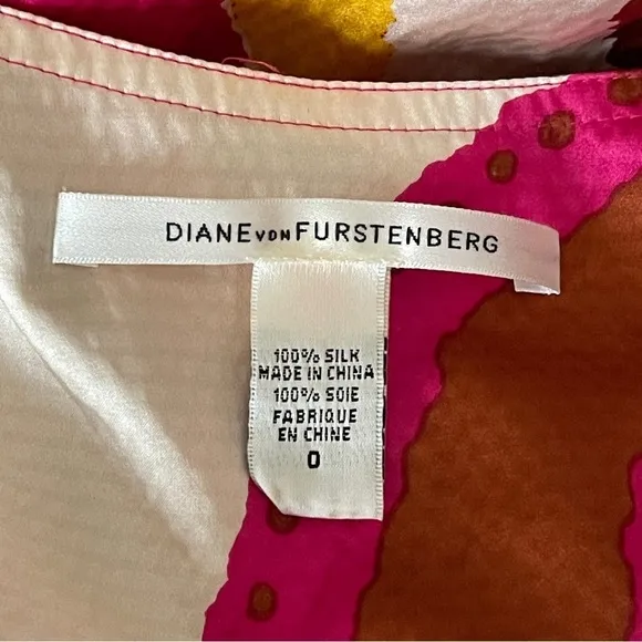 DVF Diane Von Furstenberg Margot Silk Belted Dress Size 0 Vibrant Multicolored
