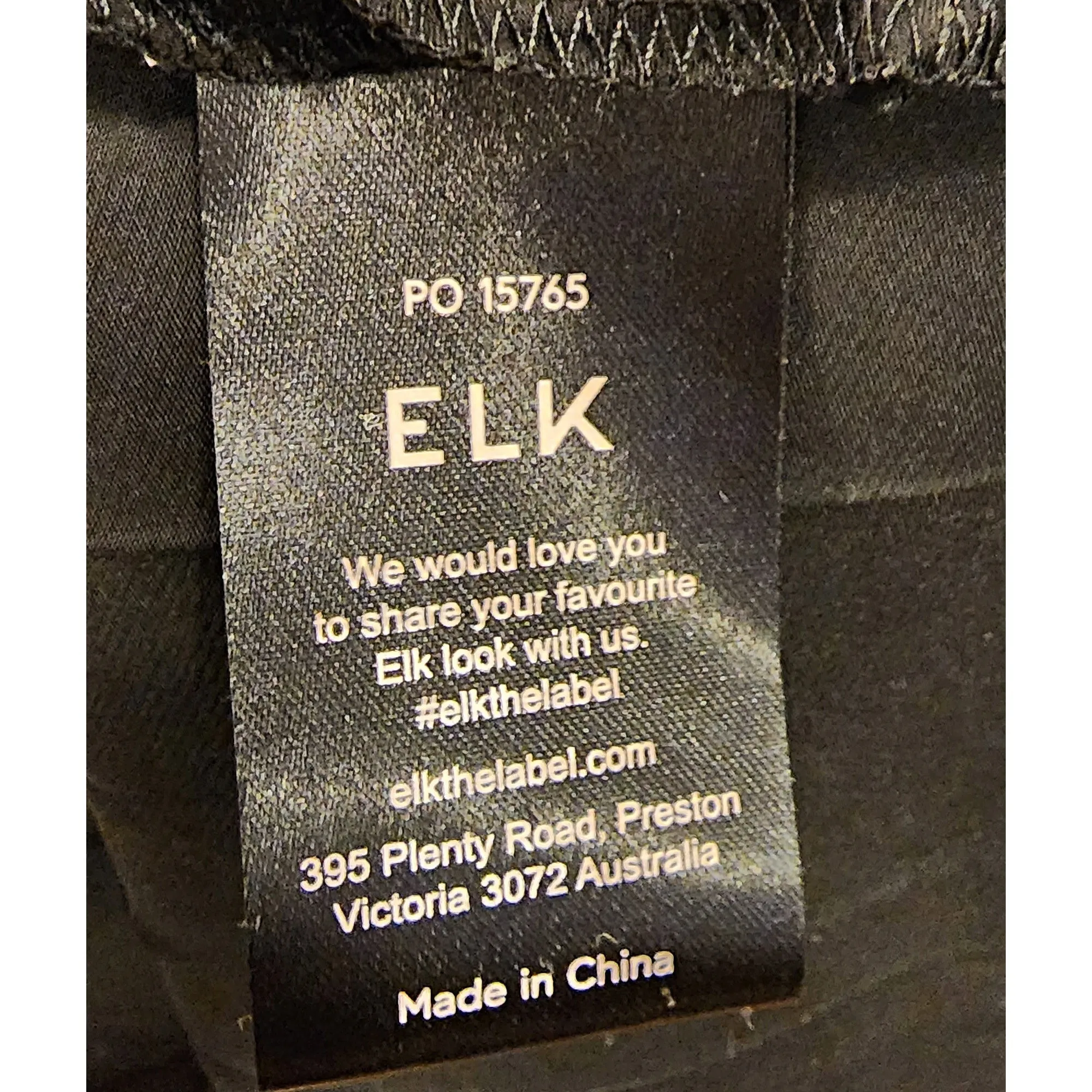 Elk black pleated mid-calf skirt with hidden side zip size 16
