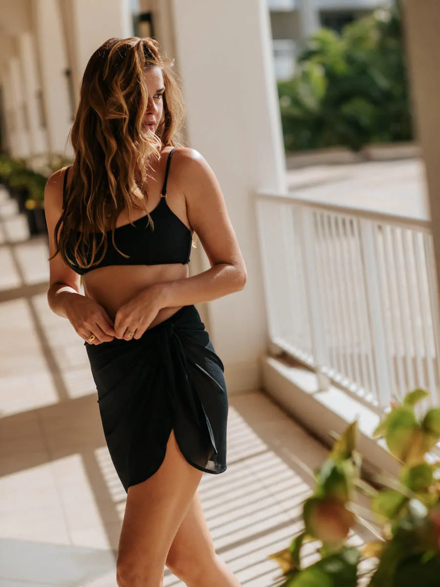Escape Mini Mesh Sarong in Black