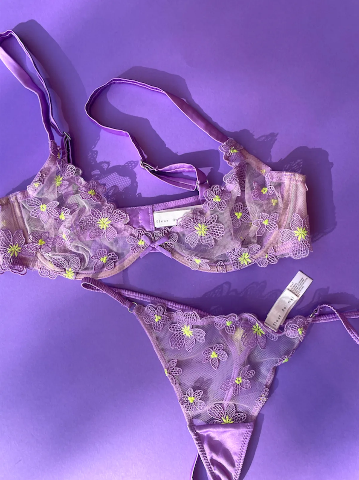 Fleur du Mal: Petal Embroidery Bra - 32D, 32DD