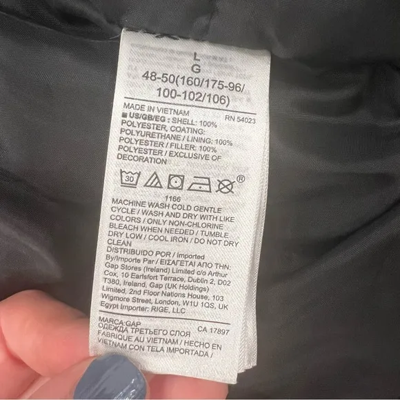 GAP Fit Recycled Fit Black Puffer Coat Women’s Sz L