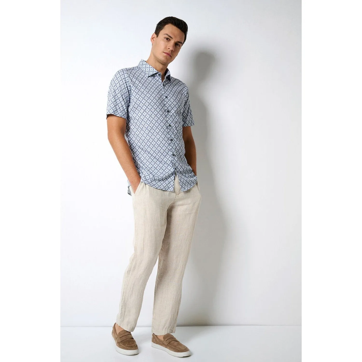 GEOMETRIC PRINT S/S SHIRT