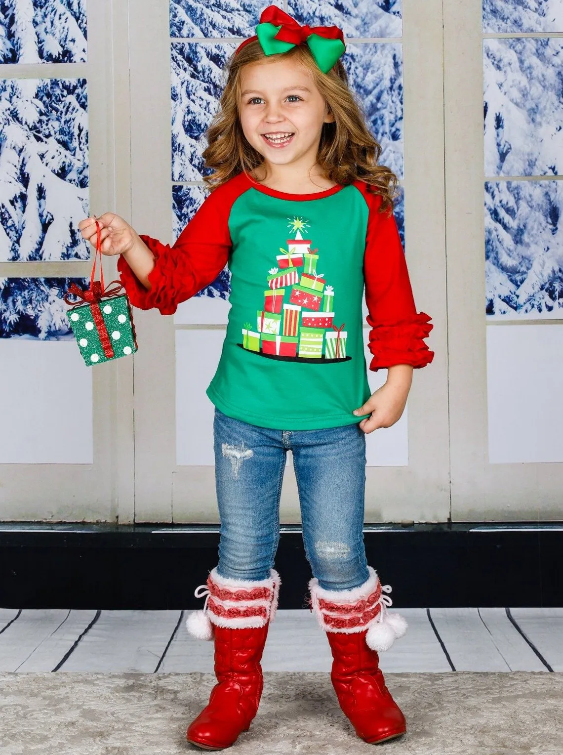 Girls Christmas Themed Long Ruffled Sleeve Raglan Top