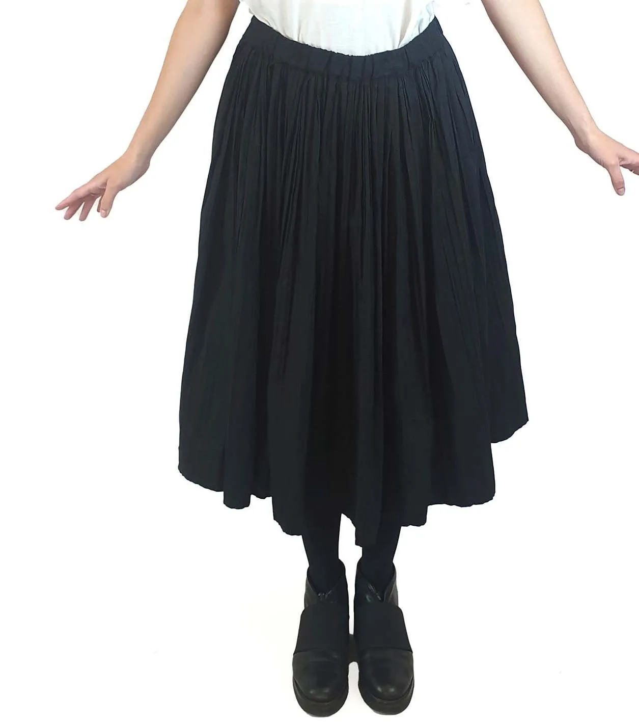 Gorman black pleated skirt size 10