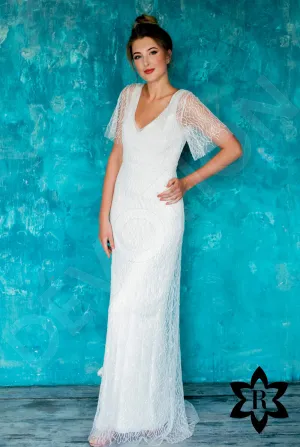Hadariela Sheath/Column V-neck Ivory Wedding dress