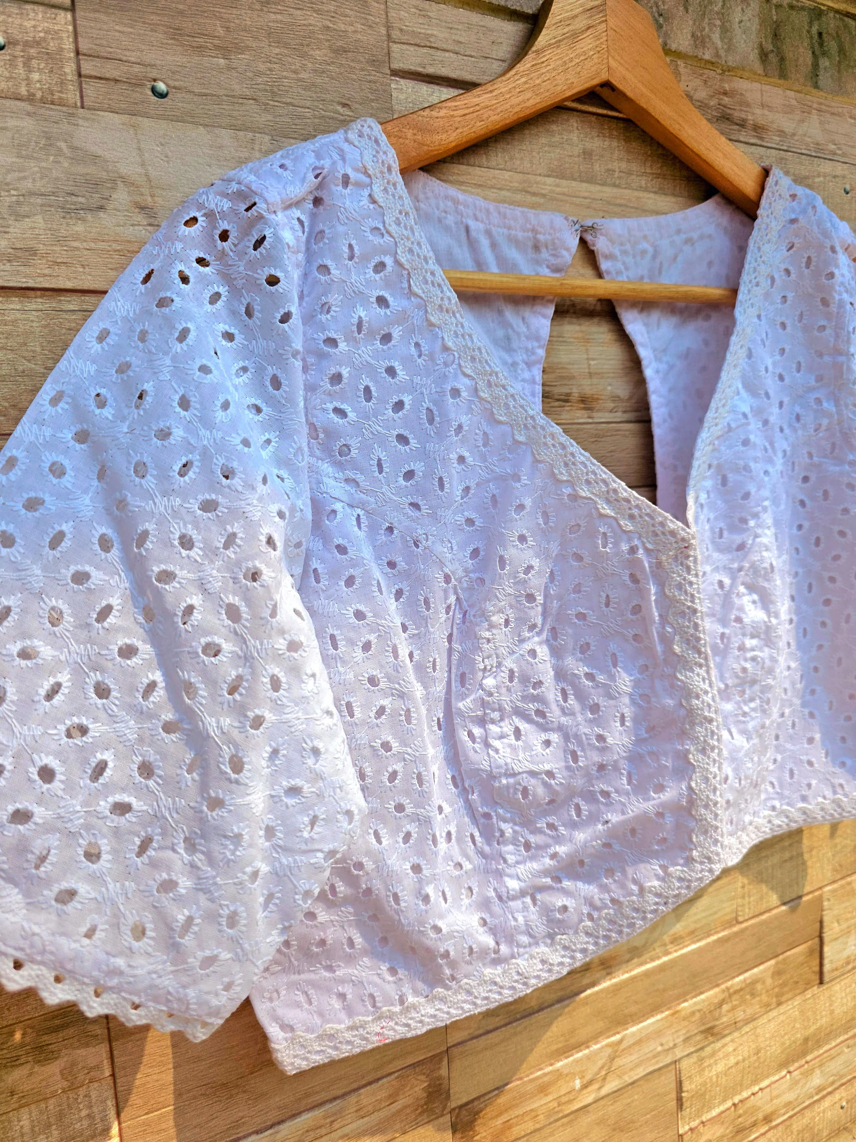 Hakoba Blouses, with Lace Borders