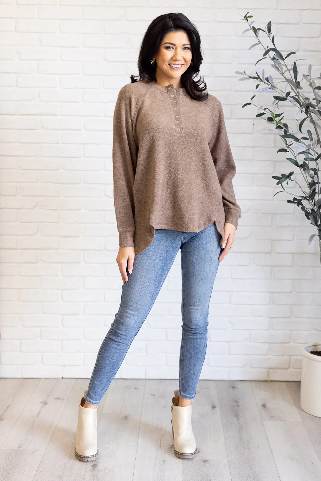 Hazel Blues® |  Keeping it Real Brushed Melange Hacci Long Sleeve Tee in Mocha