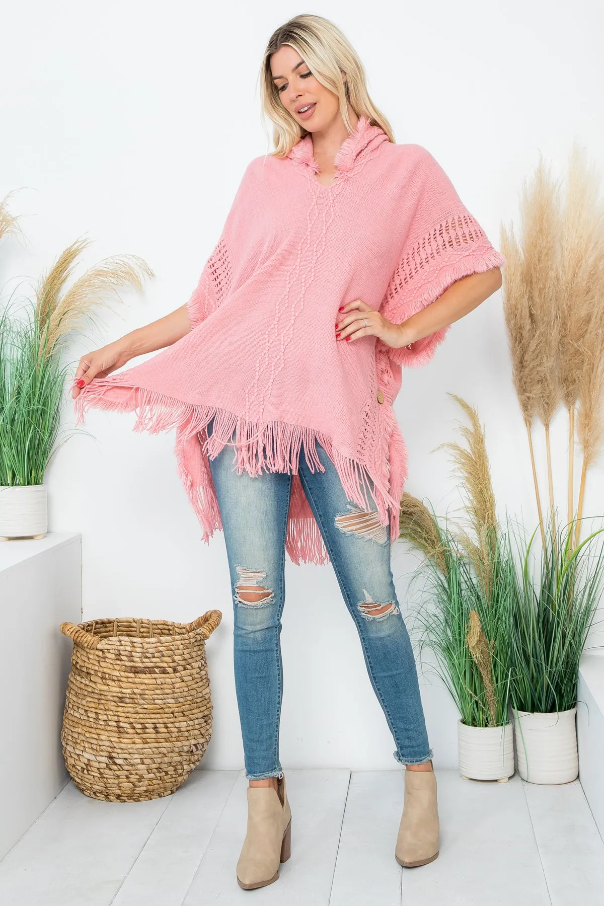 HDF4000 - DIAMOND PATTERN KNITTED FRINGE WARMER PONCHO