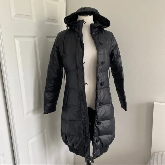 Italian Brand Sasch Black Fitted Puffer Long Coat