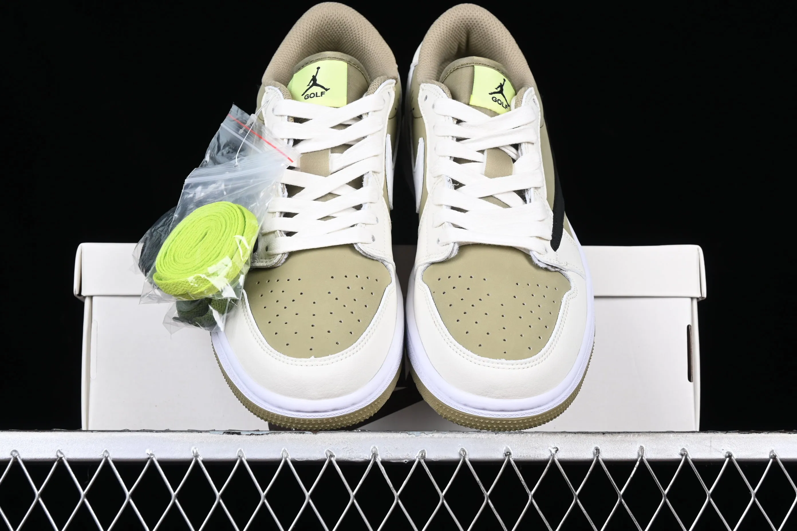 J 1 Retro Low Golf Travis Scott Neutral Olive