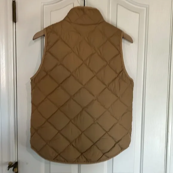 J.Crew | Quilted Down Filled Puffer Vest Tan Gold Buttons Size Small Cozy