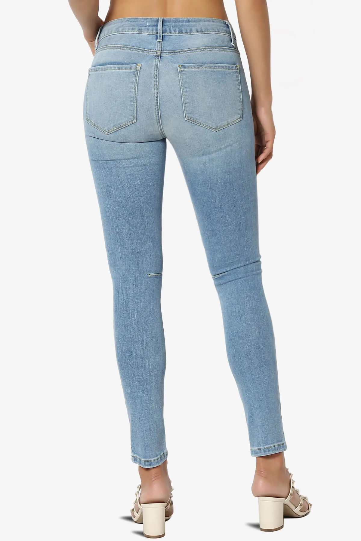 Jigott Distressed Knee Dart Washed Skinny Jeans in Light Blue