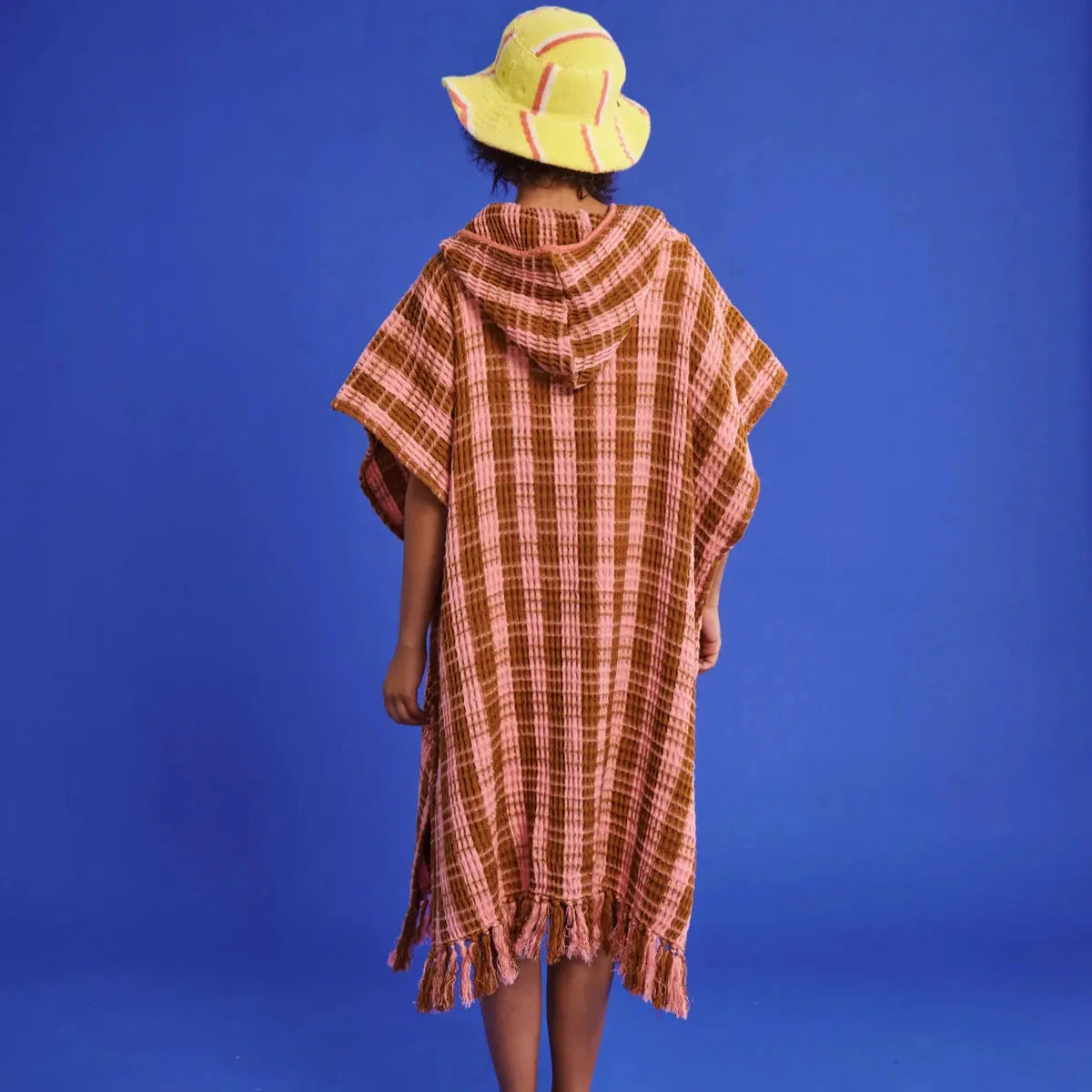 Kip&Co Adult Waffle Poncho | Toasted Marshmallow