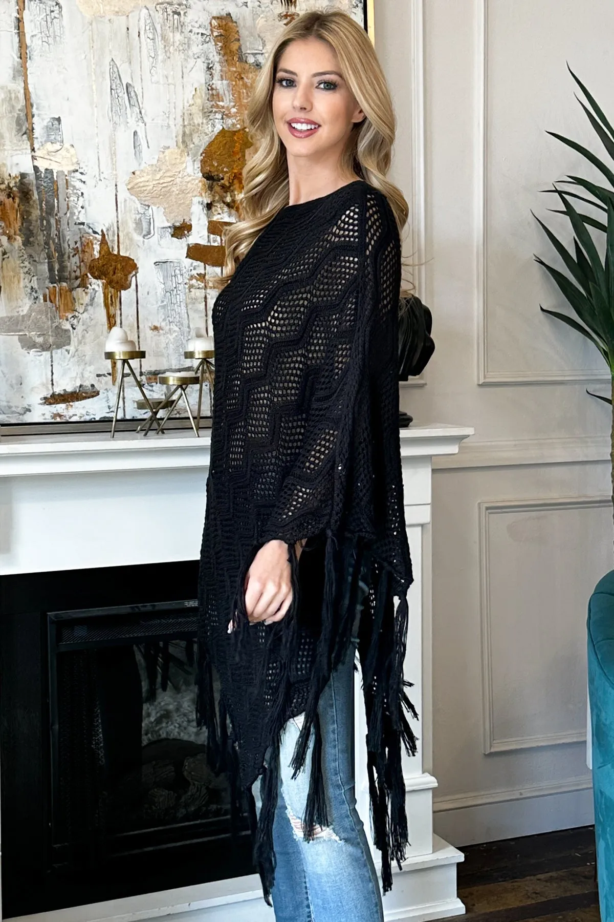 KNITTED NET WAVE PATTERN FRINGE TASSEL PONCHO