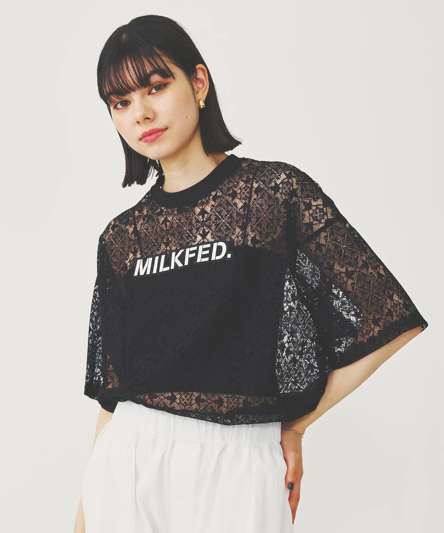 LACE S/S TOP