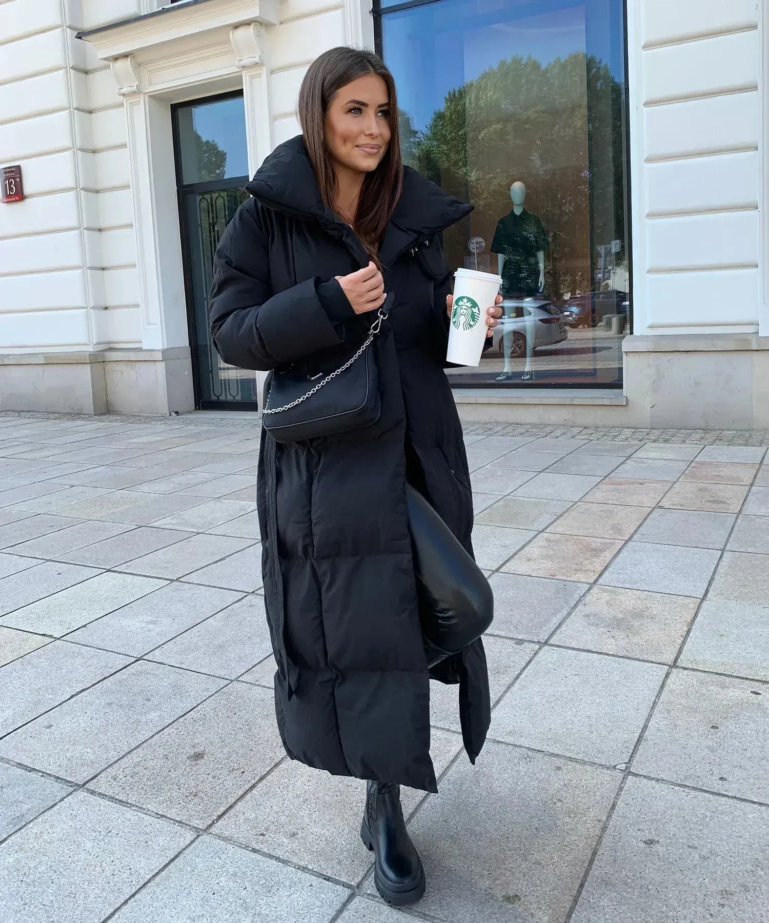 Lange Pufferjacke mit Gürtel Beige - Selene