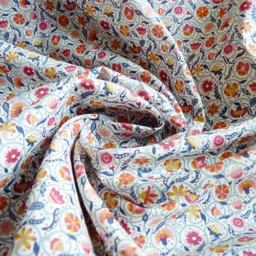 Liberty Fabrics Tana Lawn - Le Temps Viedra B