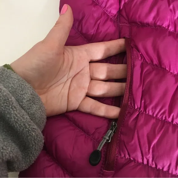 L.L. Bean | Downtek Stowaway Magenta Down Vest, Women's Small (Regular)
