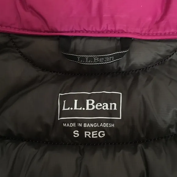 L.L. Bean | Downtek Stowaway Magenta Down Vest, Women's Small (Regular)