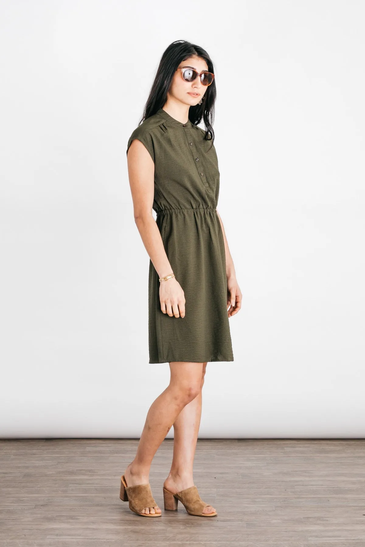 Lorane Dress / Olive Seersucker