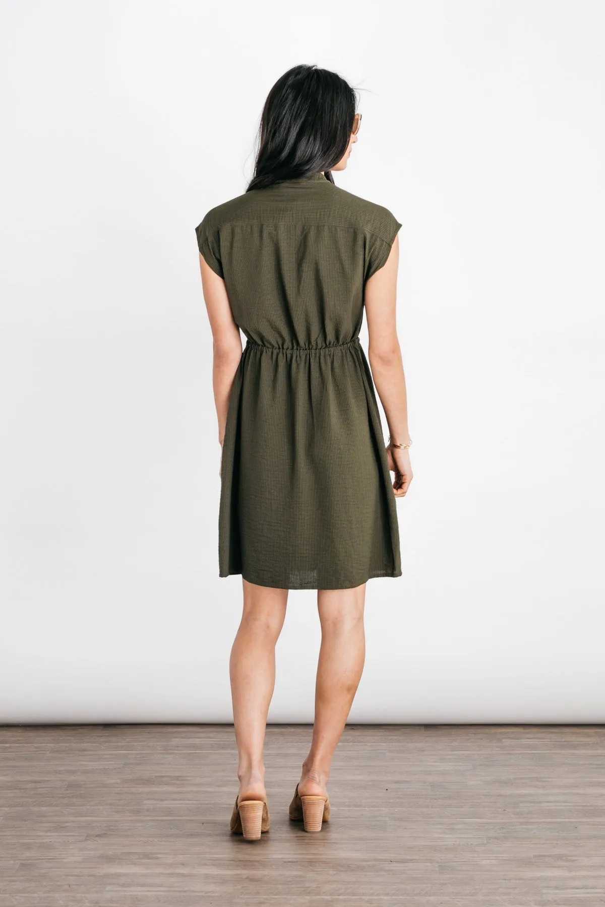 Lorane Dress / Olive Seersucker