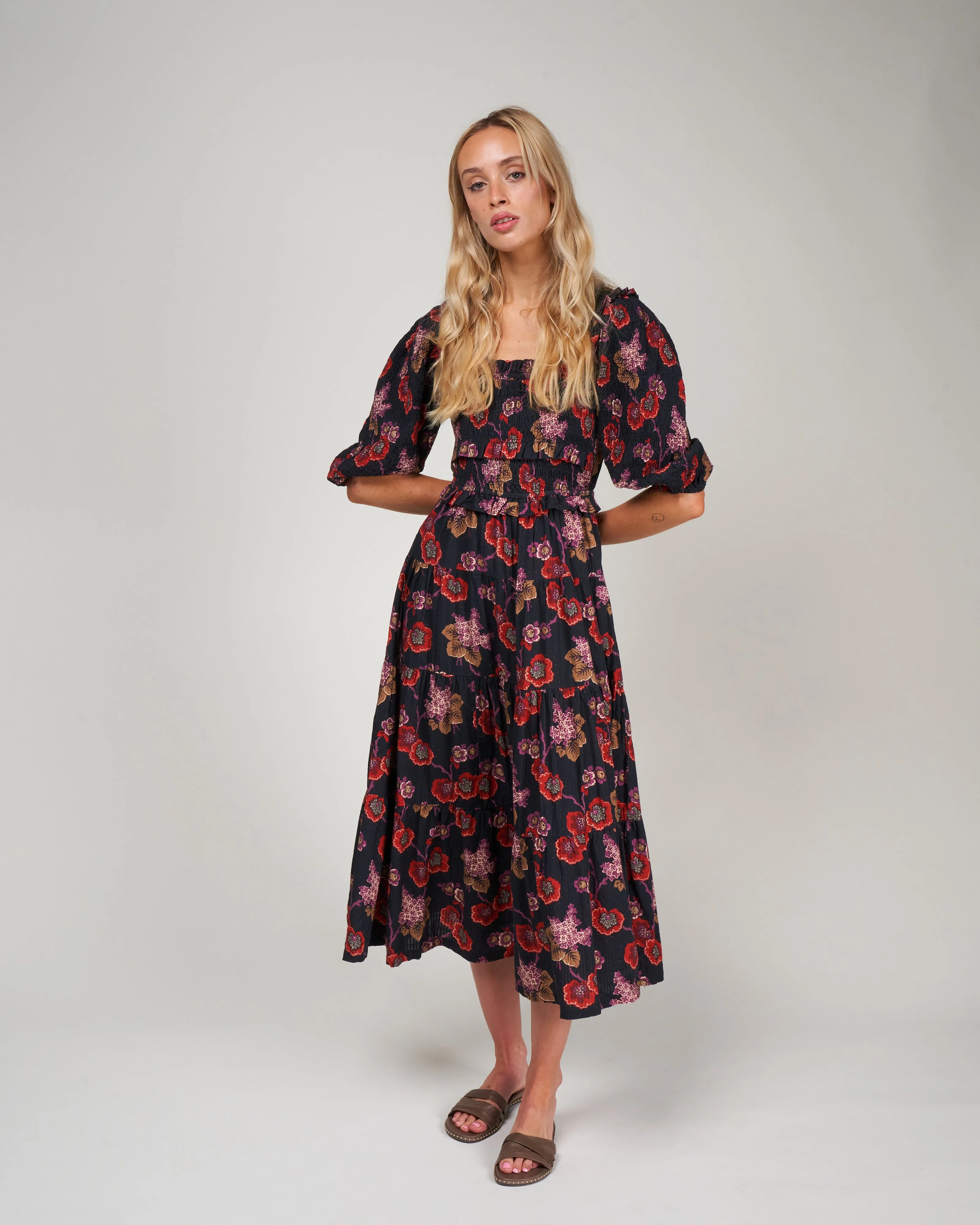 lucinda seersucker puff slv smocked dress - navy