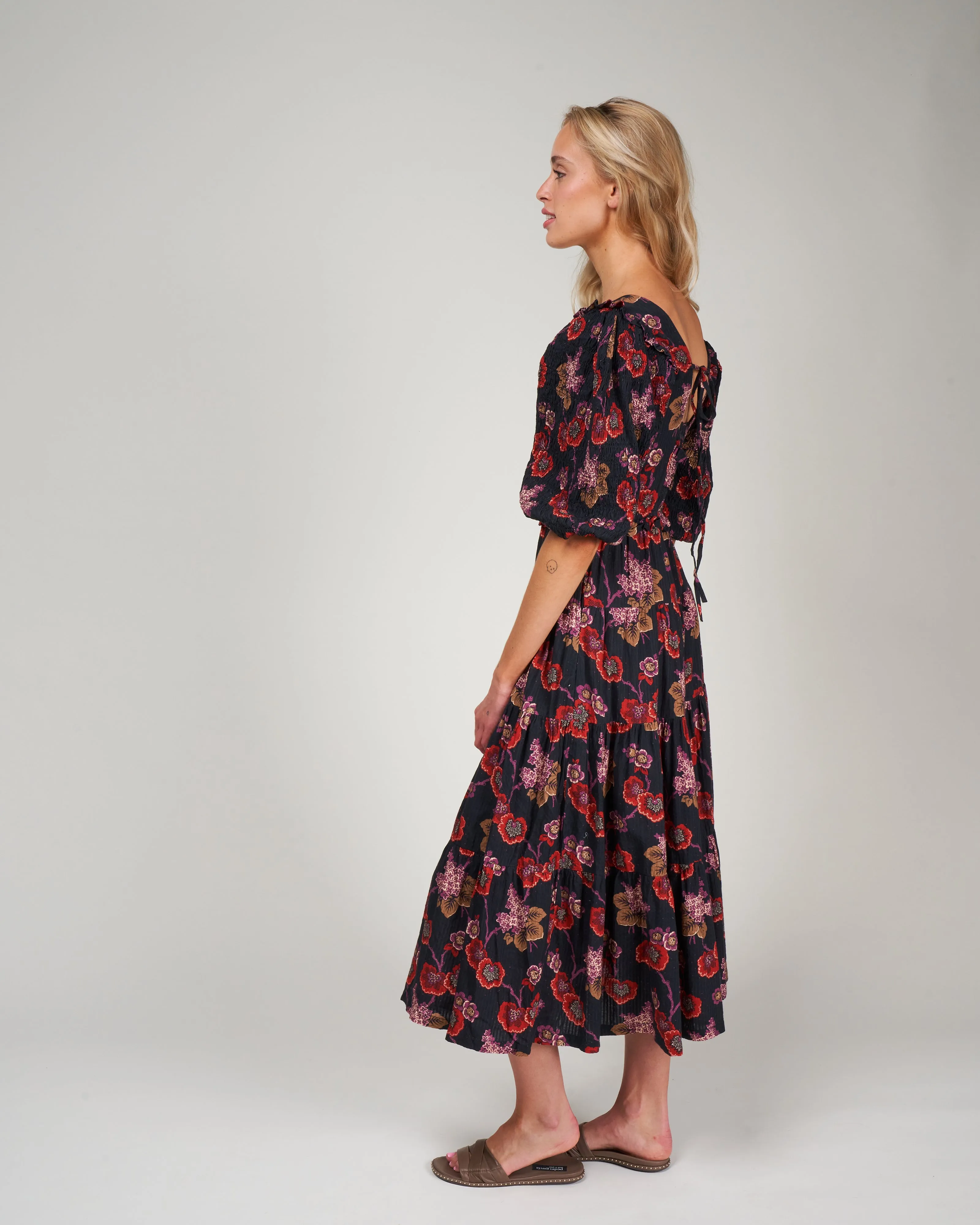 lucinda seersucker puff slv smocked dress - navy