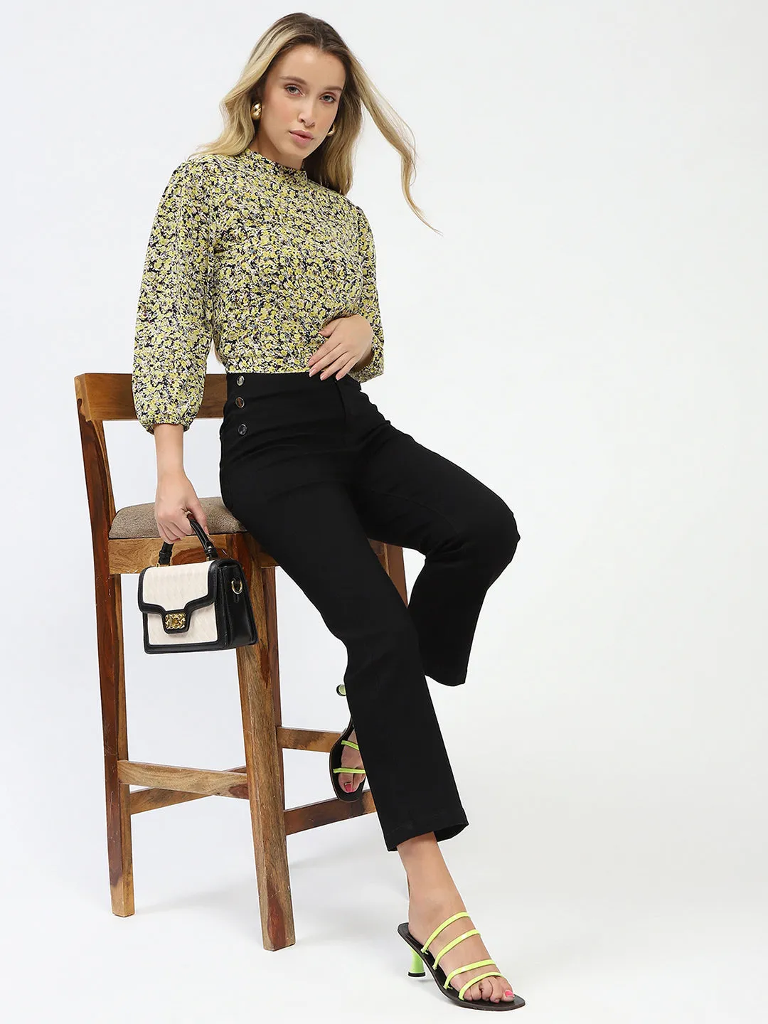 Madame Cotton Button Detailed Black Flared Denim