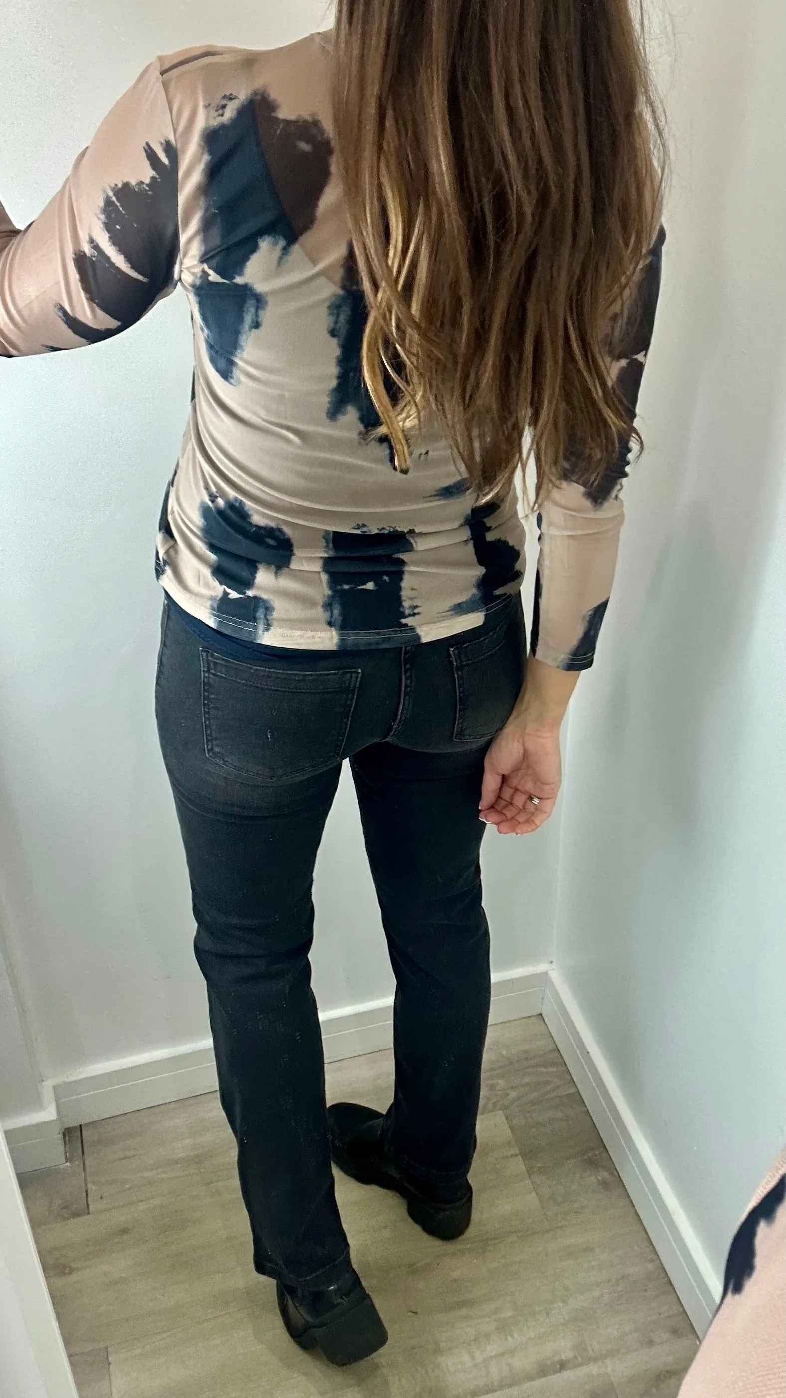 MARBLE PRINTED SHEER TOP