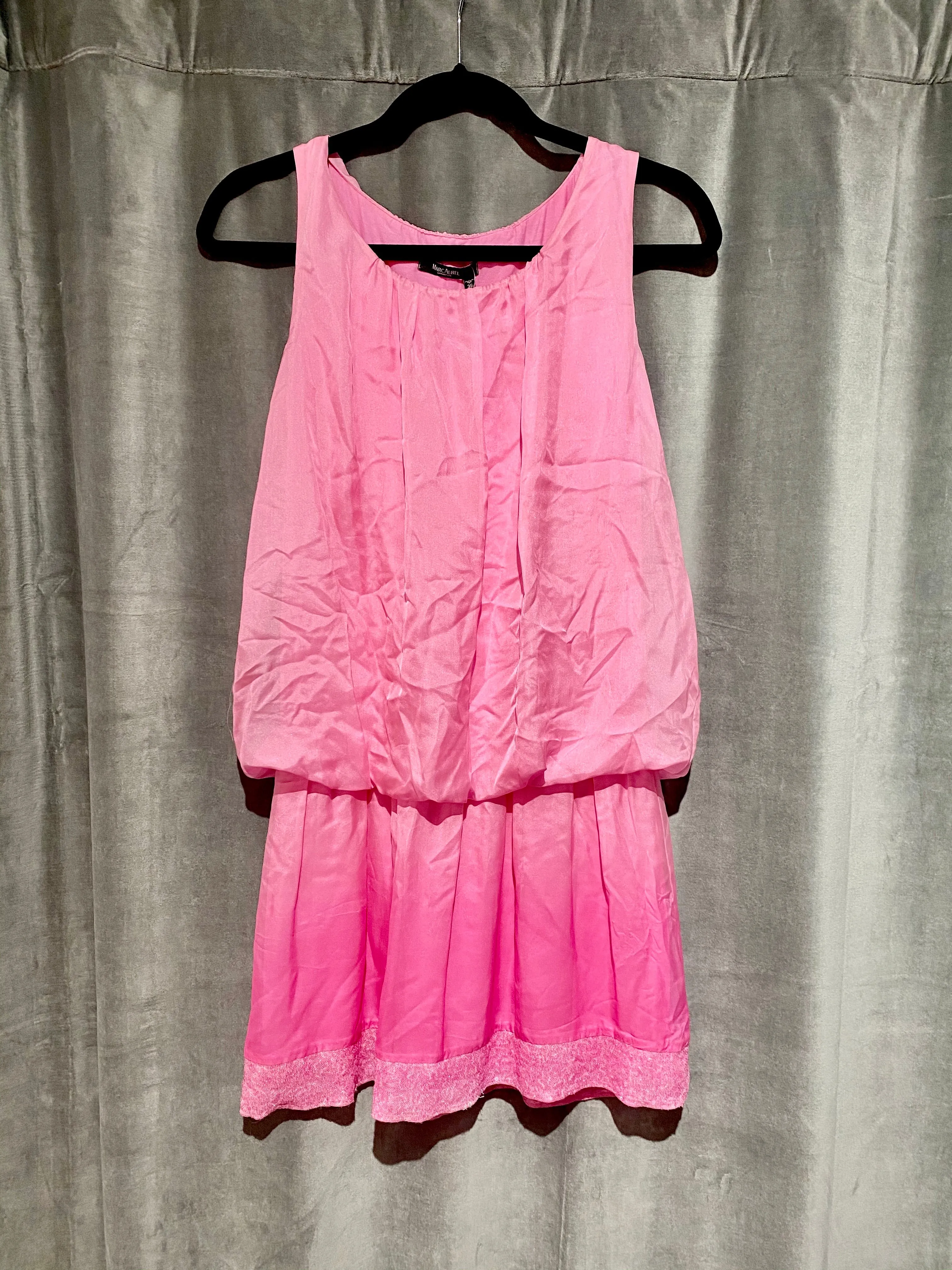 Marc Aurel hombre Pink Sleeveless Dress with sequin bottom
