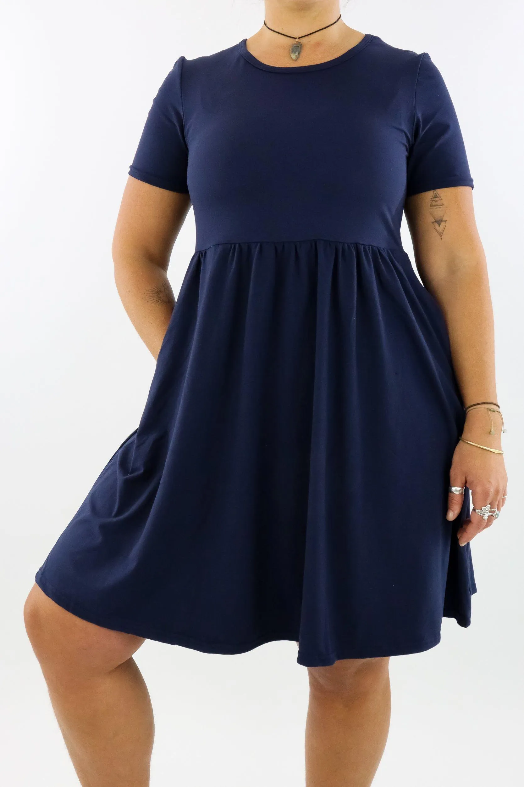 Navy - Short Sleeve Skater Dress - Knee Length - Side Pockets