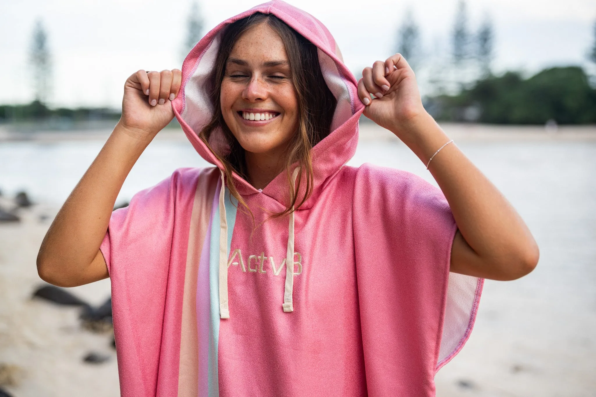NEW Product - ISSY Changing Poncho