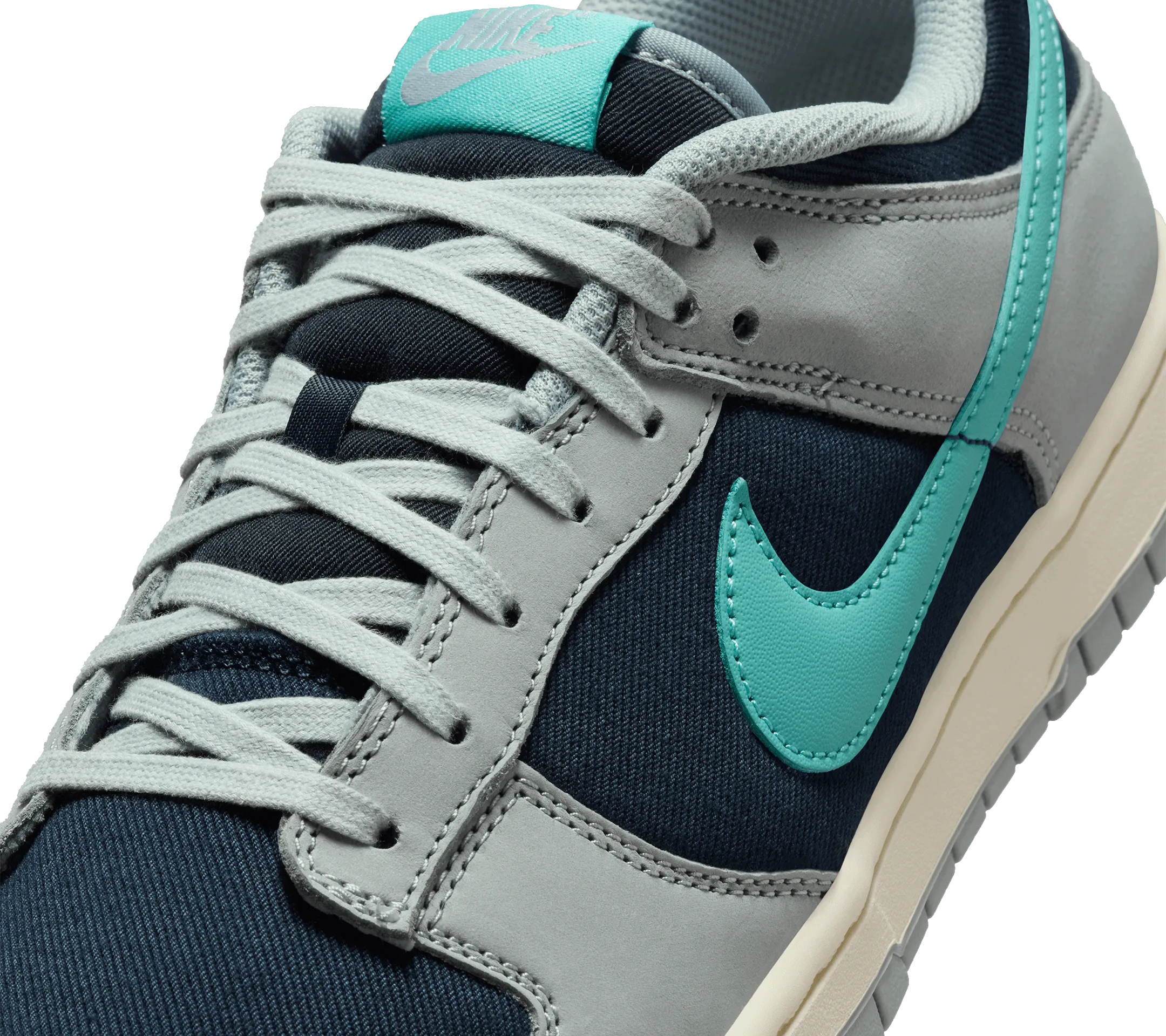 Nike Dunk Low Retro PRM