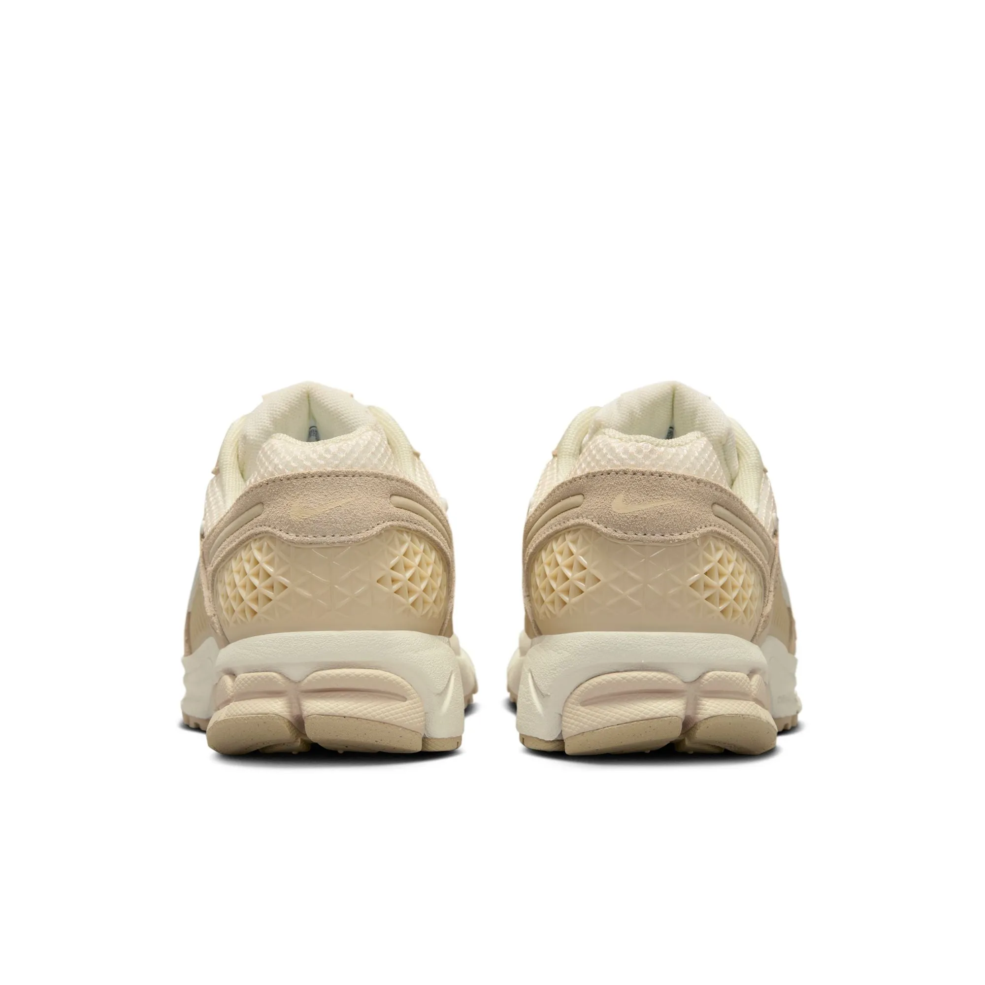 Nike Zoom Vomero 5 Women's Shoe